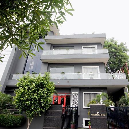 Hotel Kingston House Лакхнау Екстер'єр фото